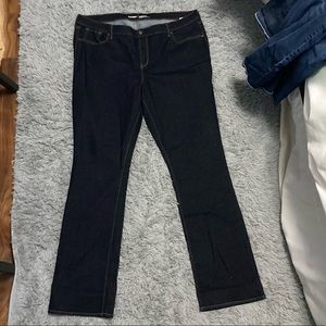 Old Navy. Size 20. Tall. Midrise. Brand new, never worn. Were too long for me.